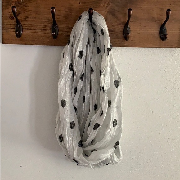 Infinity Scarves - Picture 4 of 7